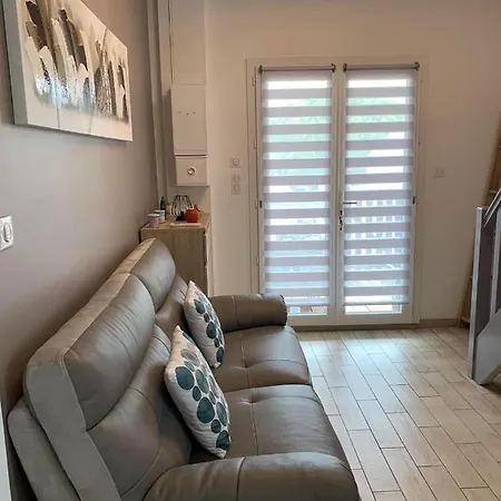 Le Cocon De La Garrigue דירה